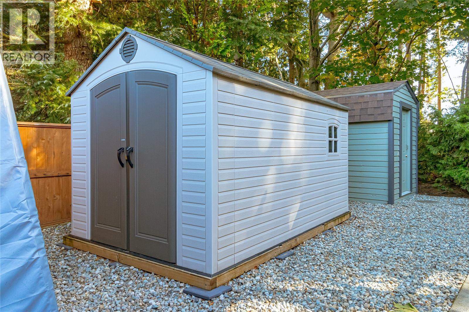 1221 Midiron Close, Qualicum Beach