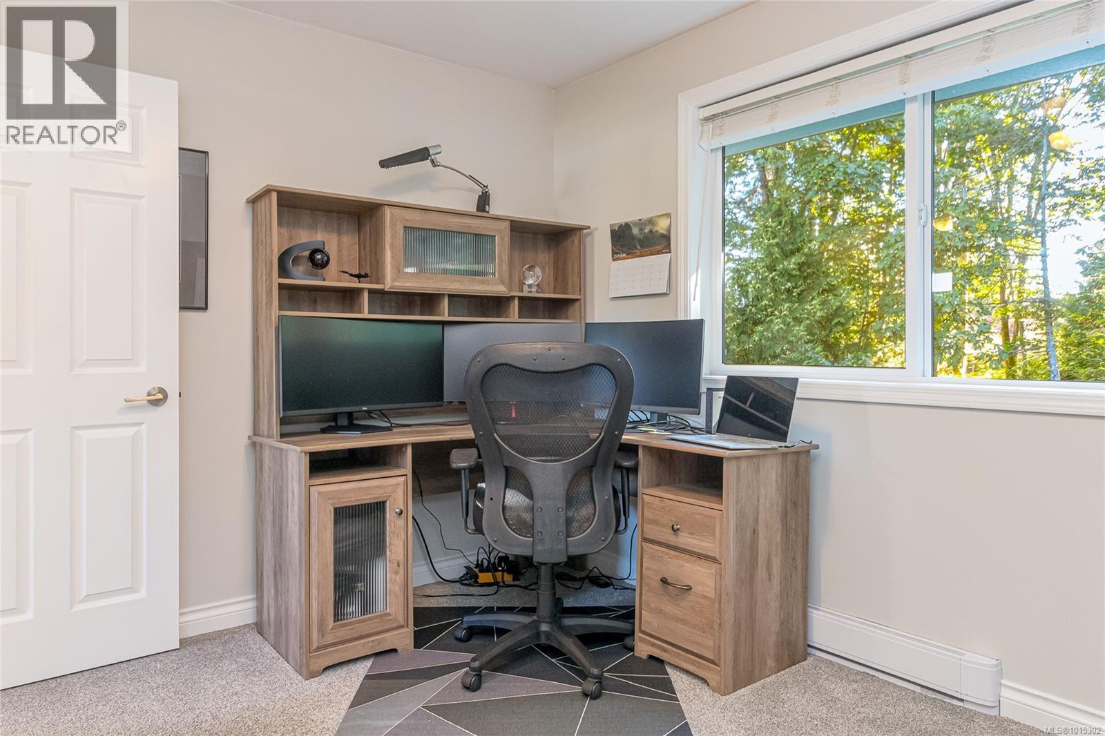 1221 Midiron Close, Qualicum Beach