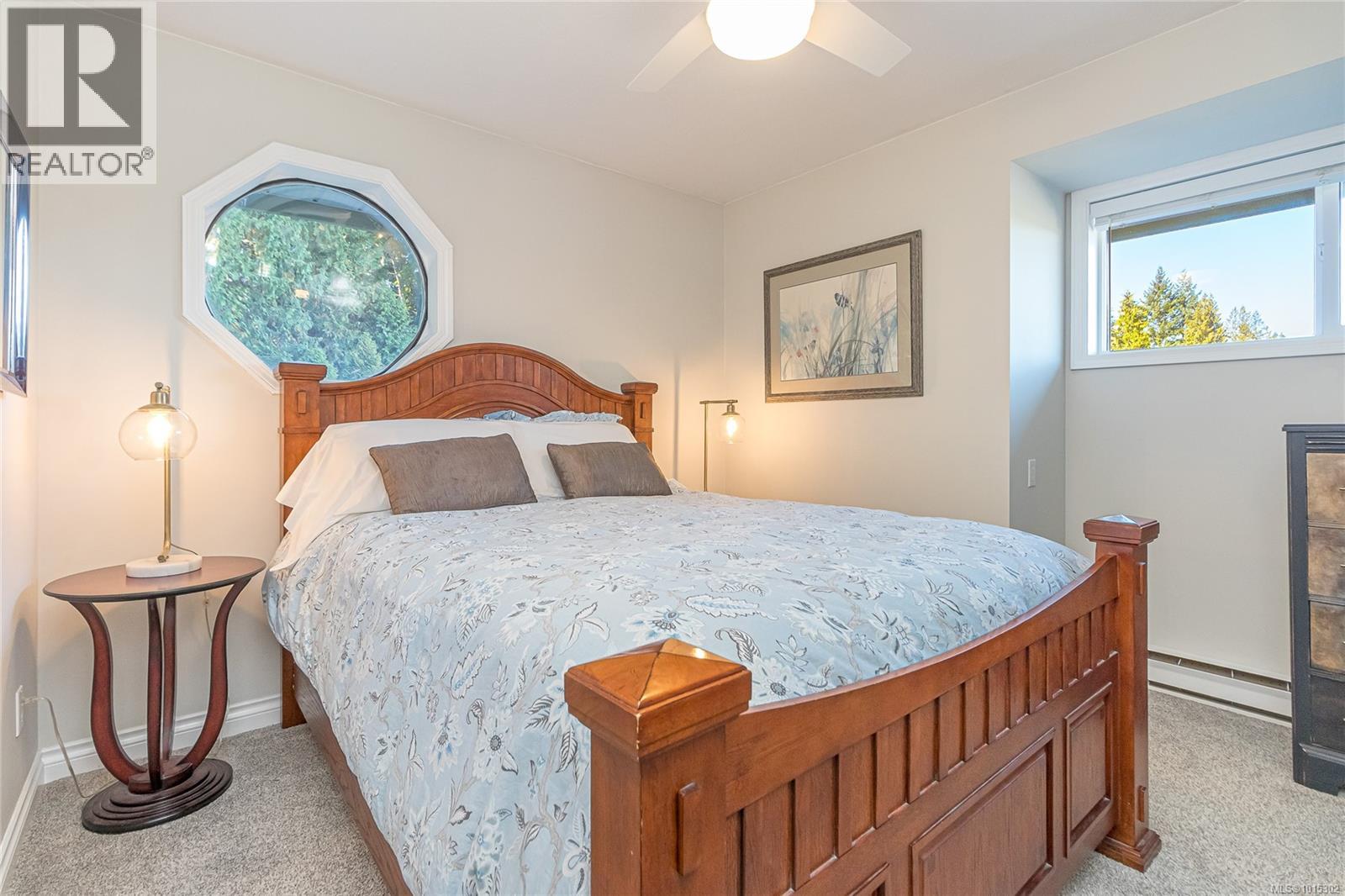 1221 Midiron Close, Qualicum Beach