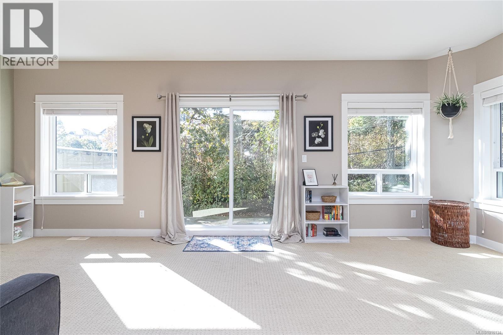 29 2319 Chilco Road, View Royal