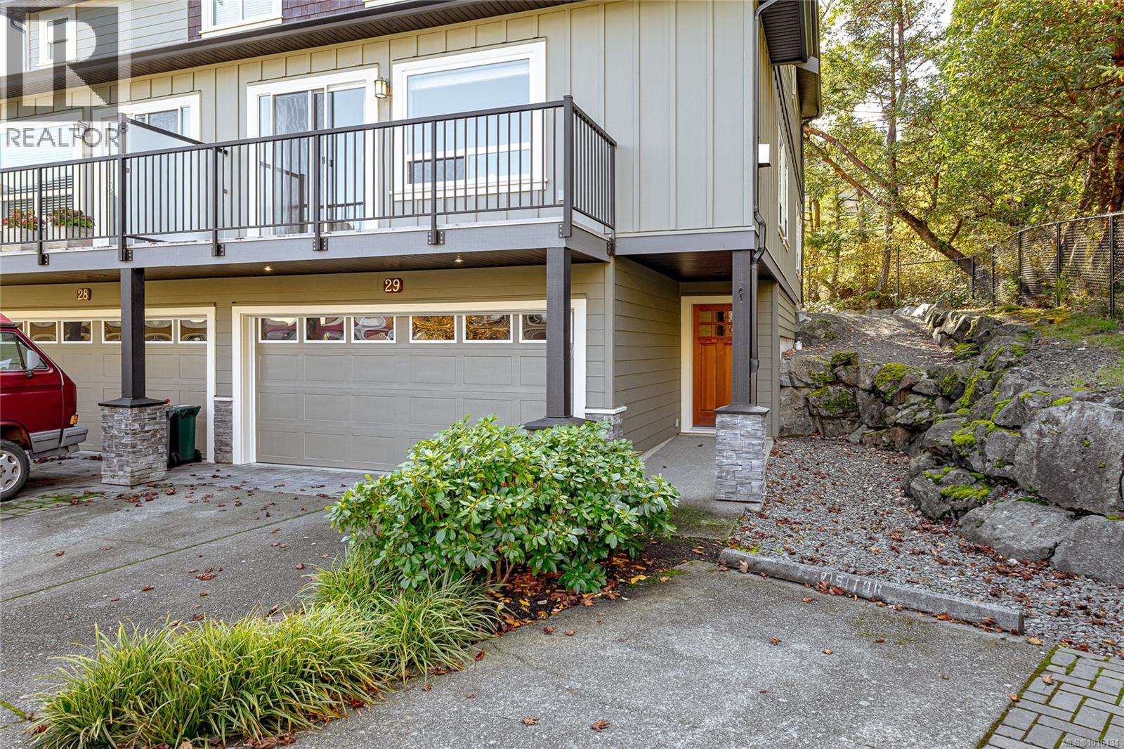 29 2319 Chilco Road, View Royal