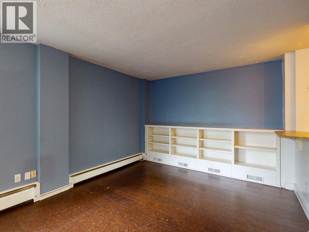 Single Family House for Sale in    Avenue SW Beltline Calgary 