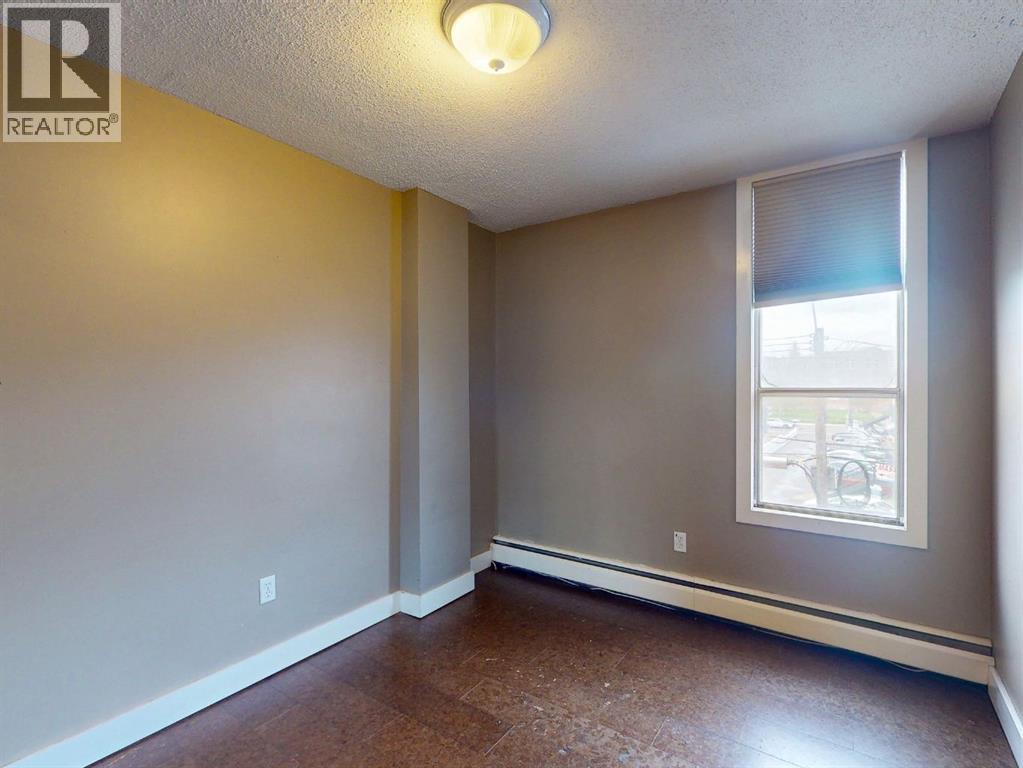 301, 715 15 Avenue SW, Calgary, Alberta