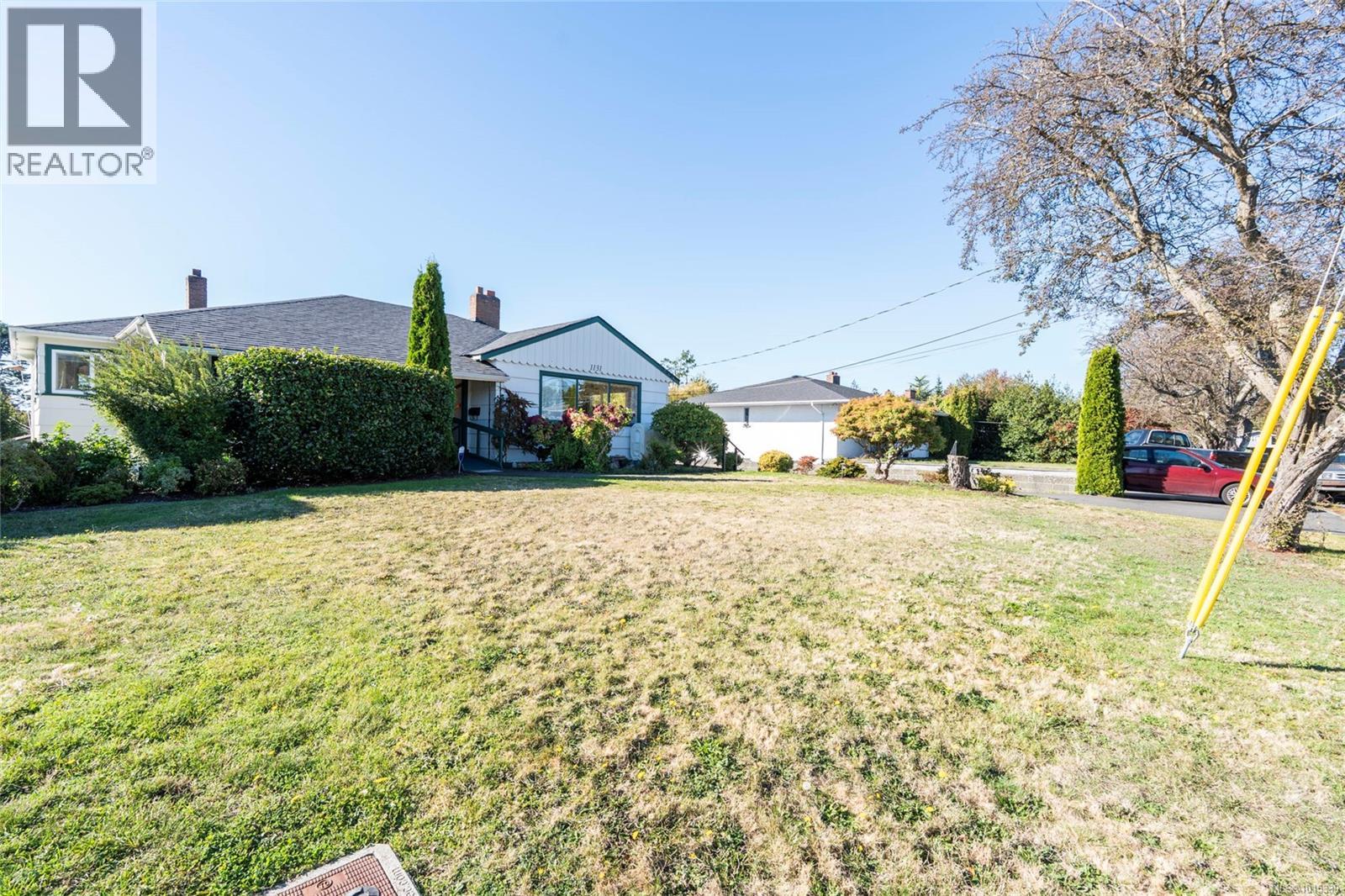  1131 Heald Avenue, Esquimalt