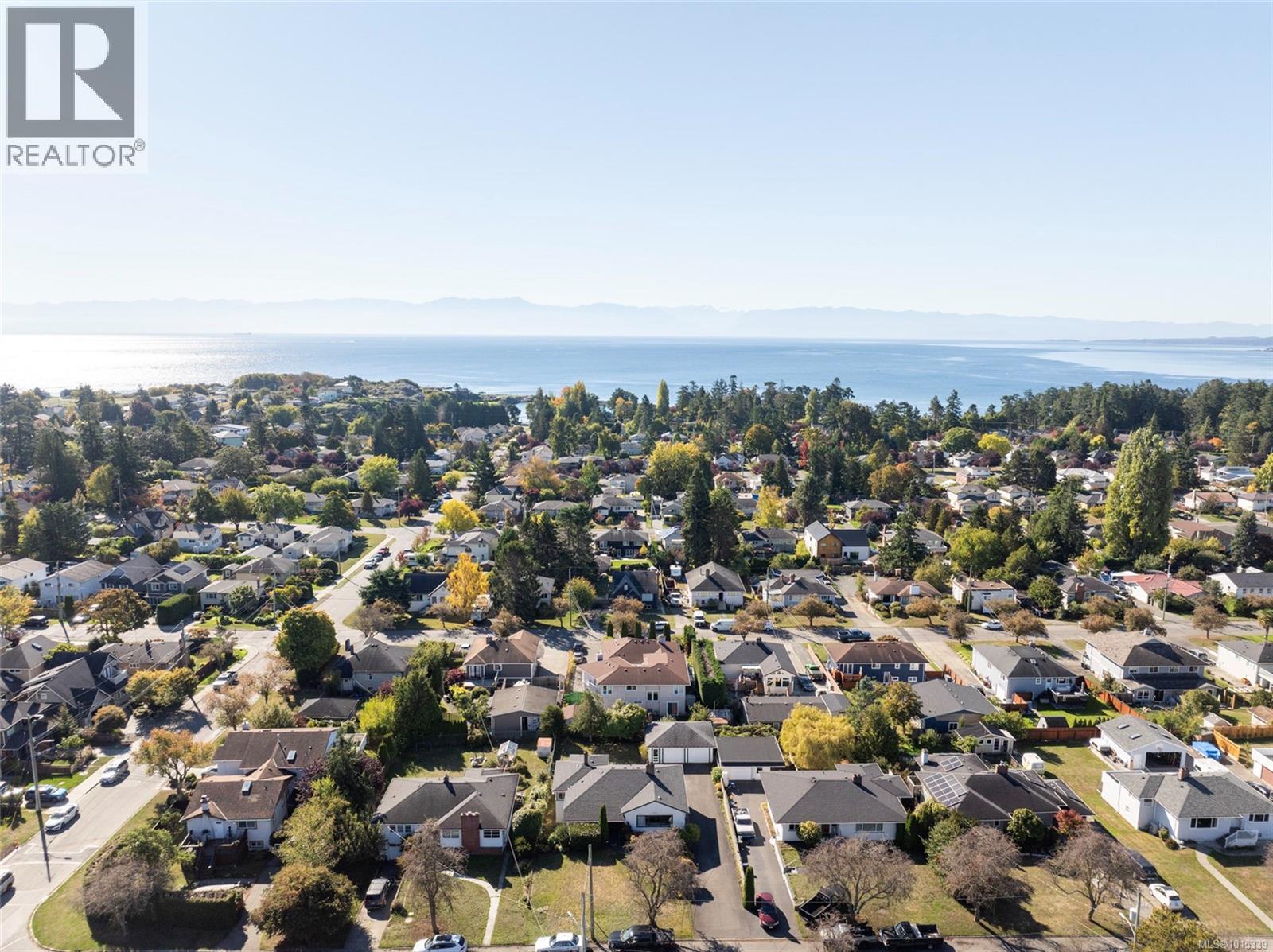  1131 Heald Avenue, Esquimalt