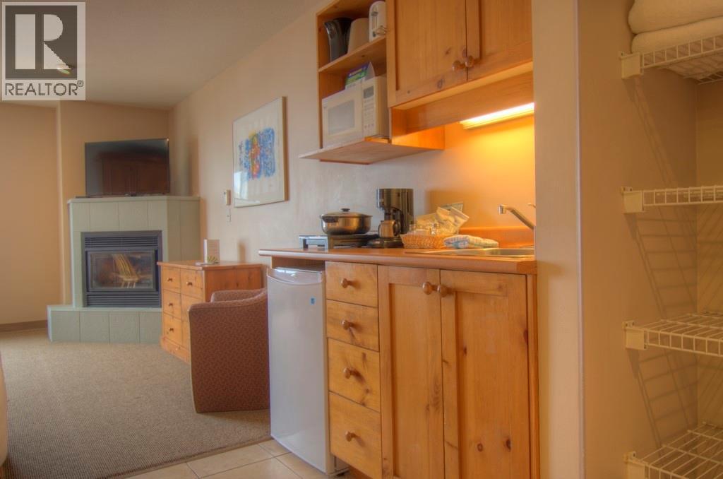 328 5340 Big White Road, Big White