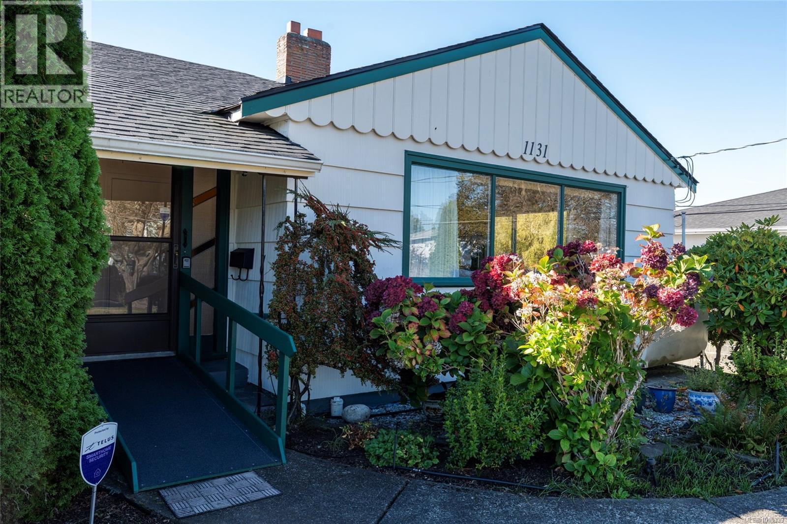  1131 Heald Avenue, Esquimalt