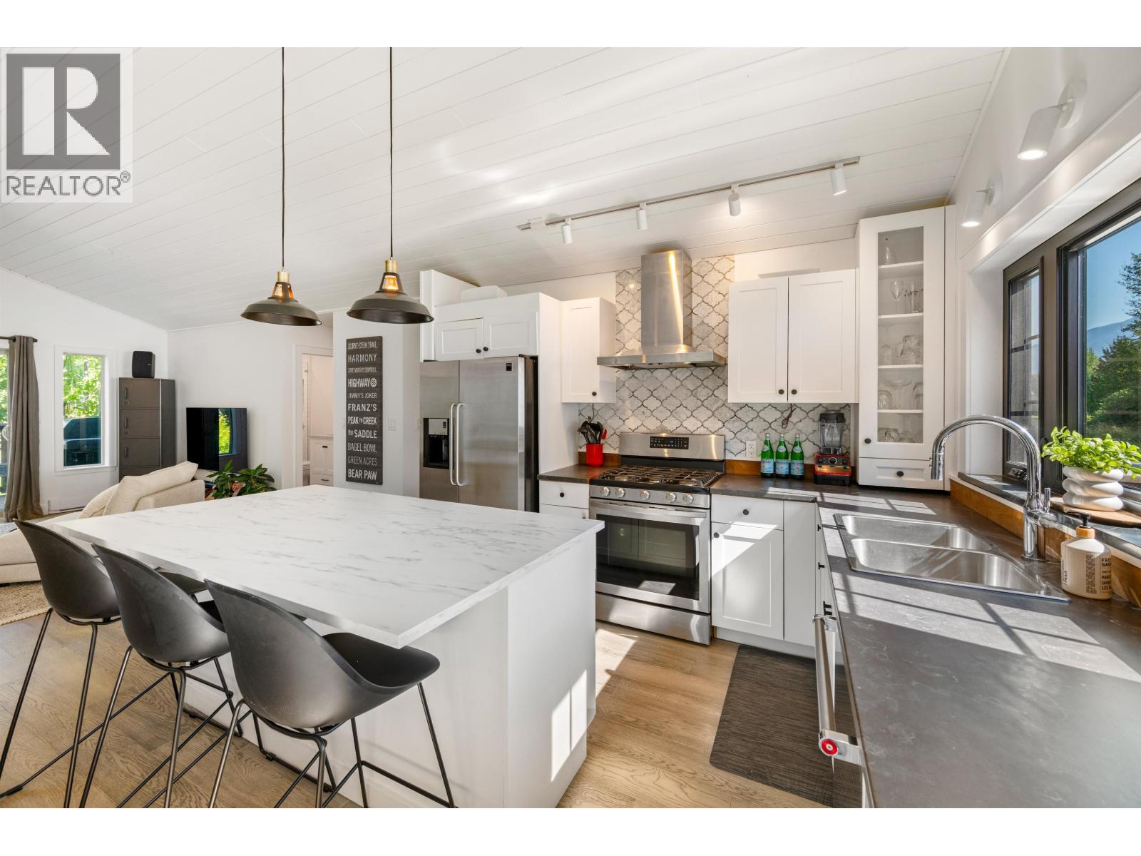 7342 CLOVER ROAD, Pemberton