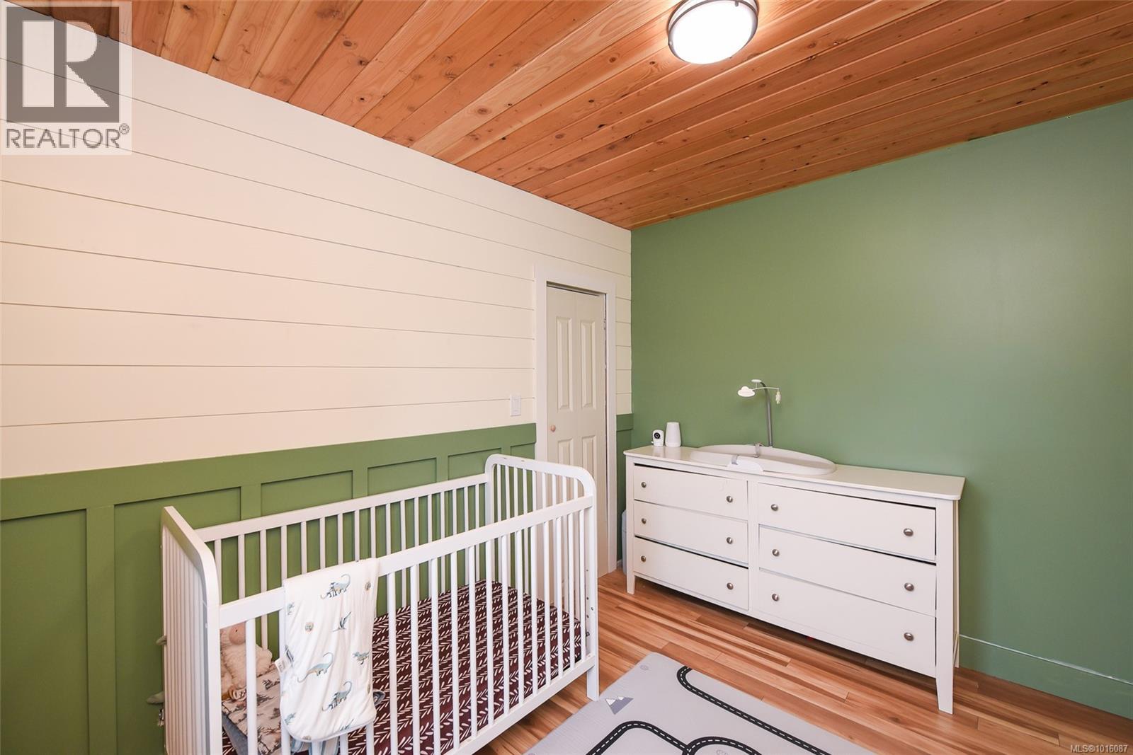 1971 19th Ave, Campbell River