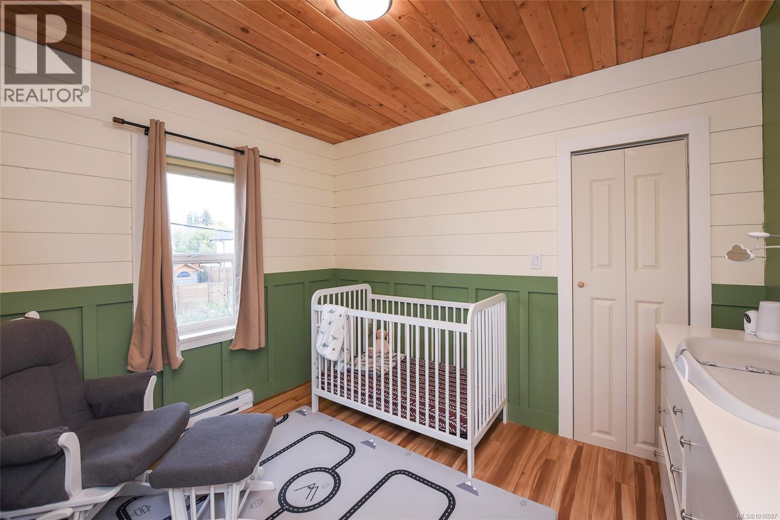 1971 19th Ave, Campbell River