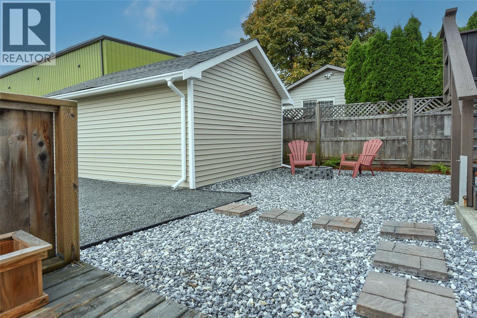 1971 19th Ave, Campbell River