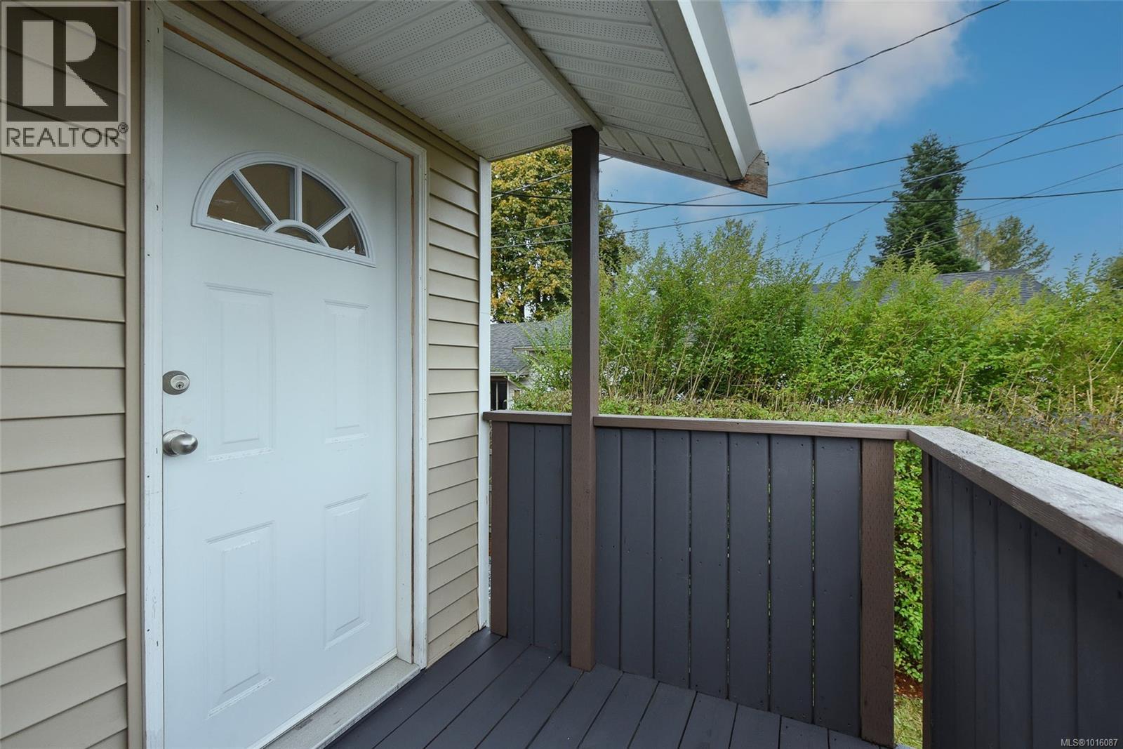 1971 19th Ave, Campbell River