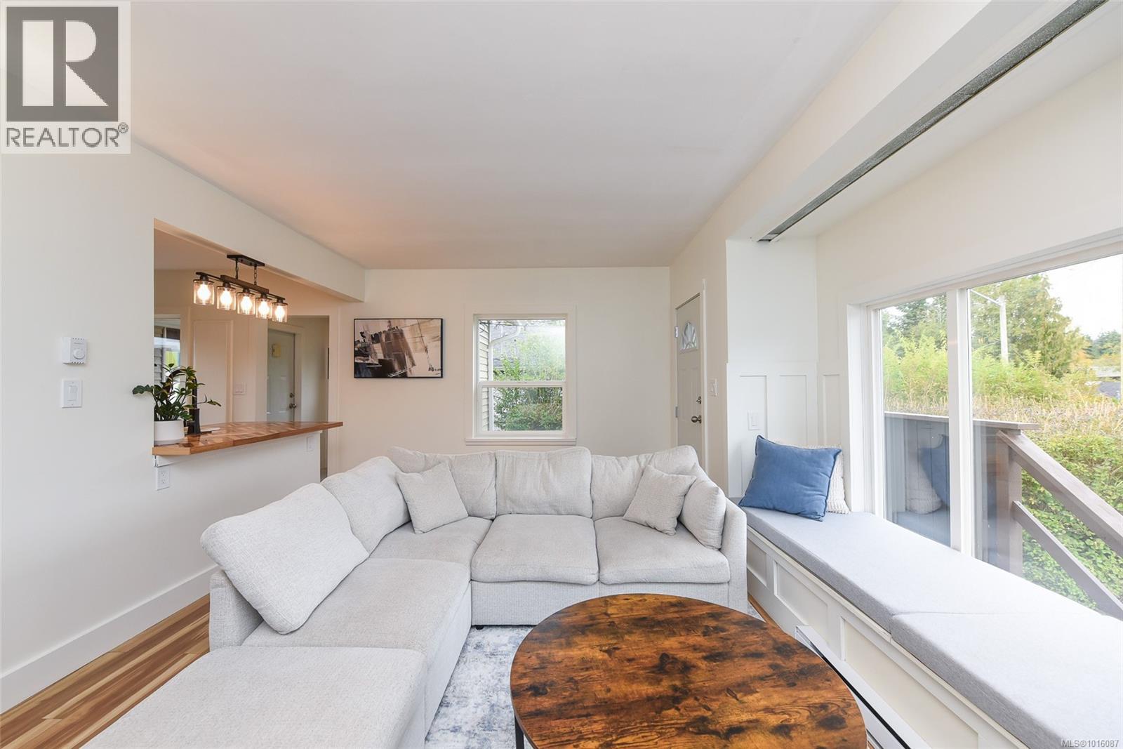 1971 19th Ave, Campbell River