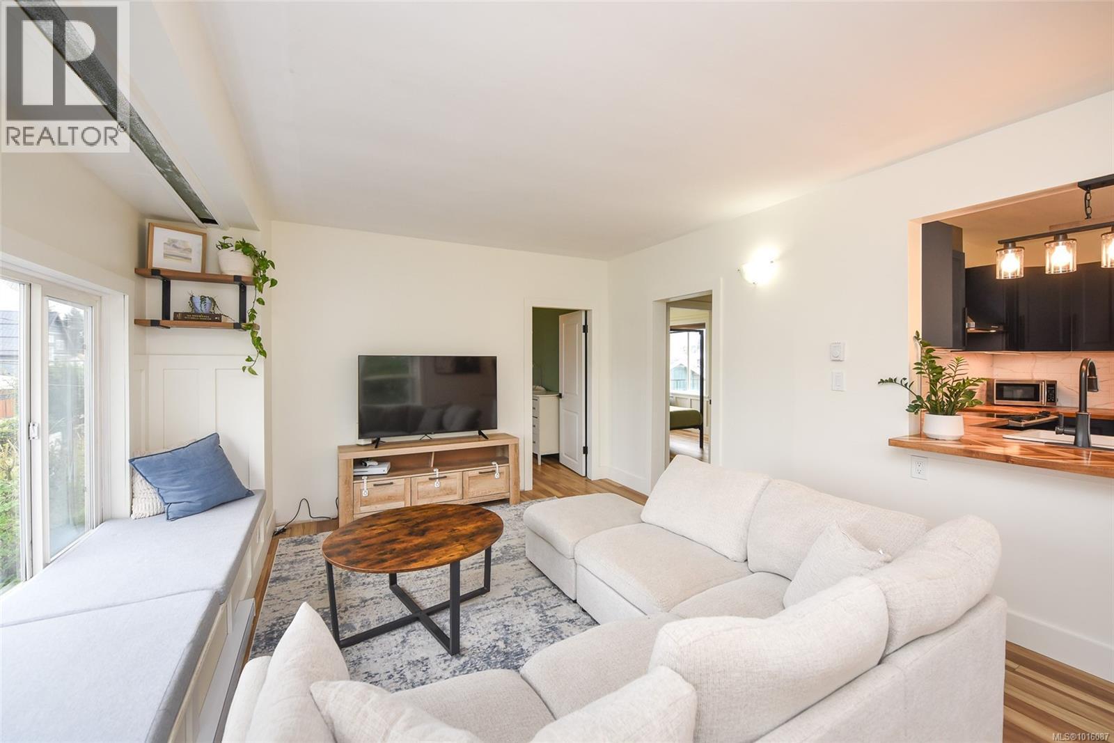 1971 19th Ave, Campbell River