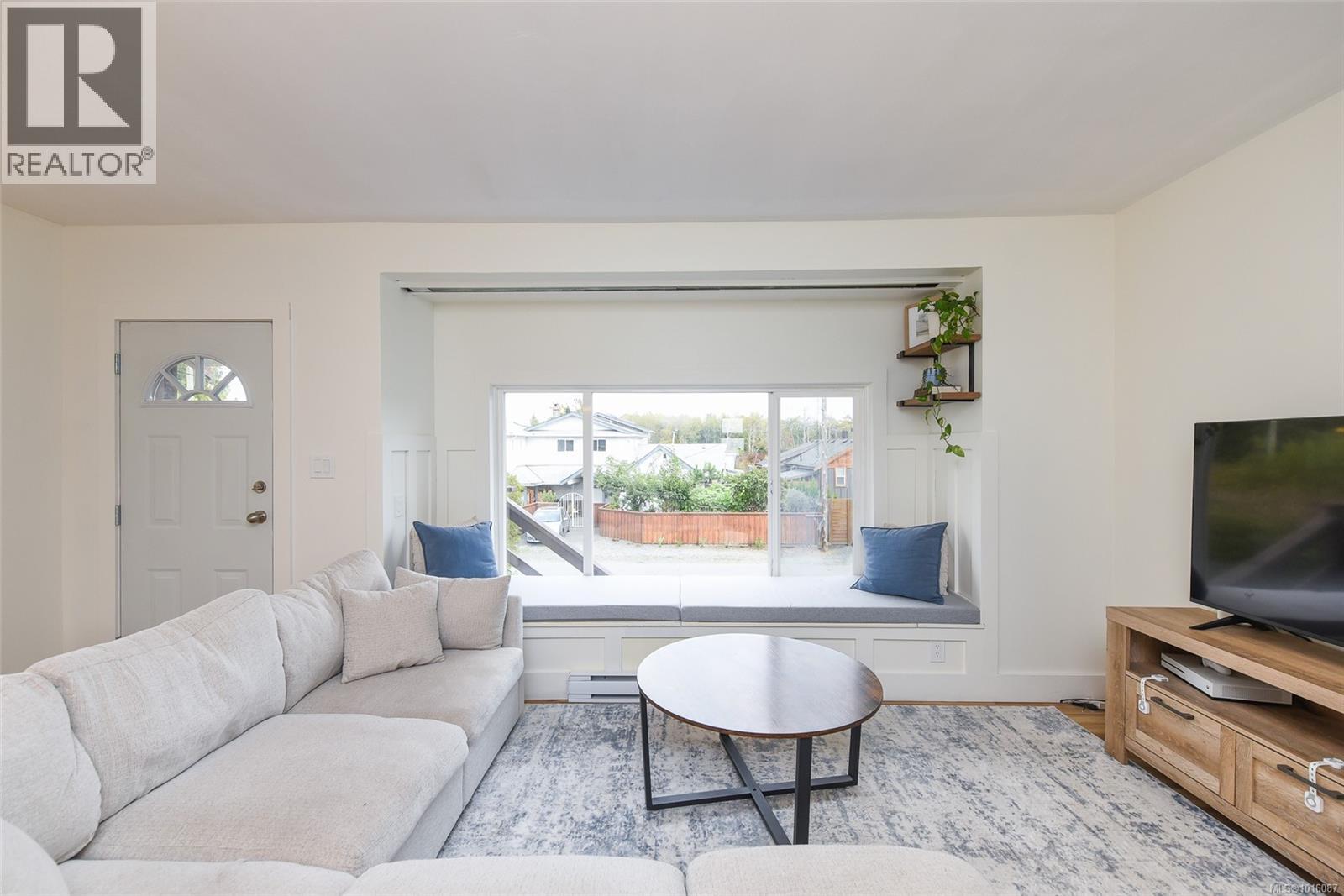 1971 19th Ave, Campbell River