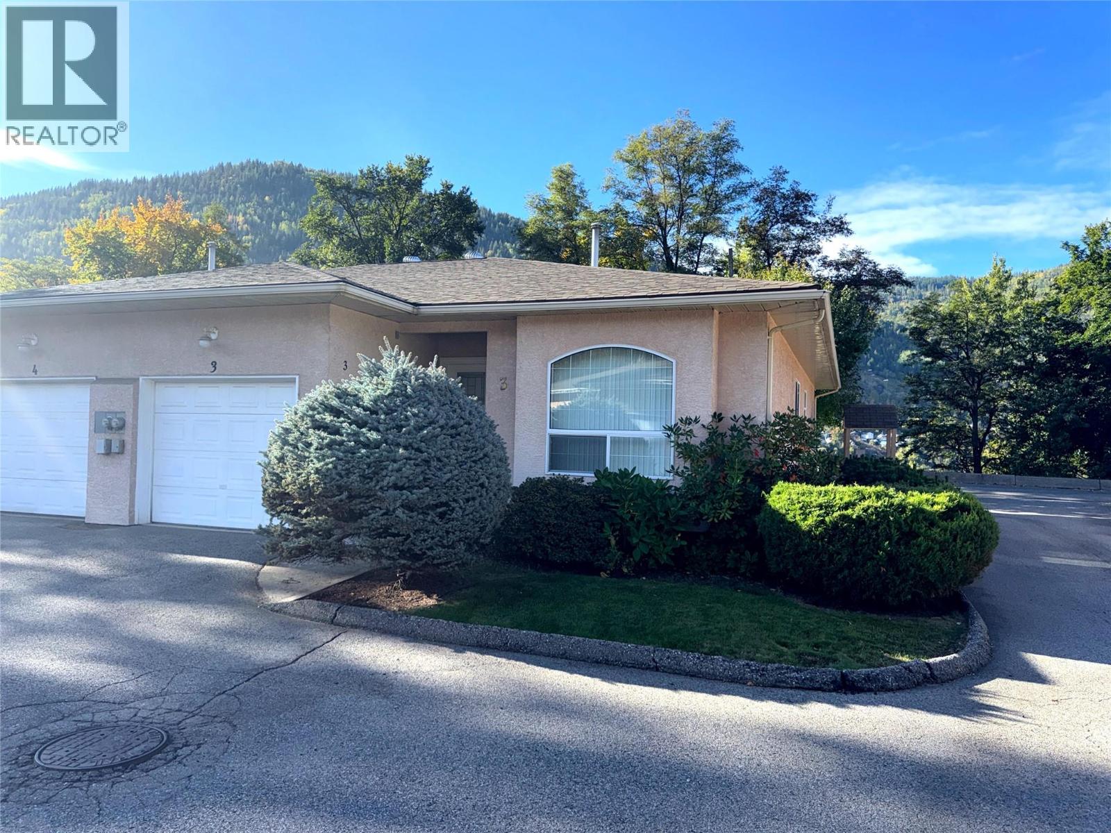 2205 Rockland Avenue Unit# 3, Trail