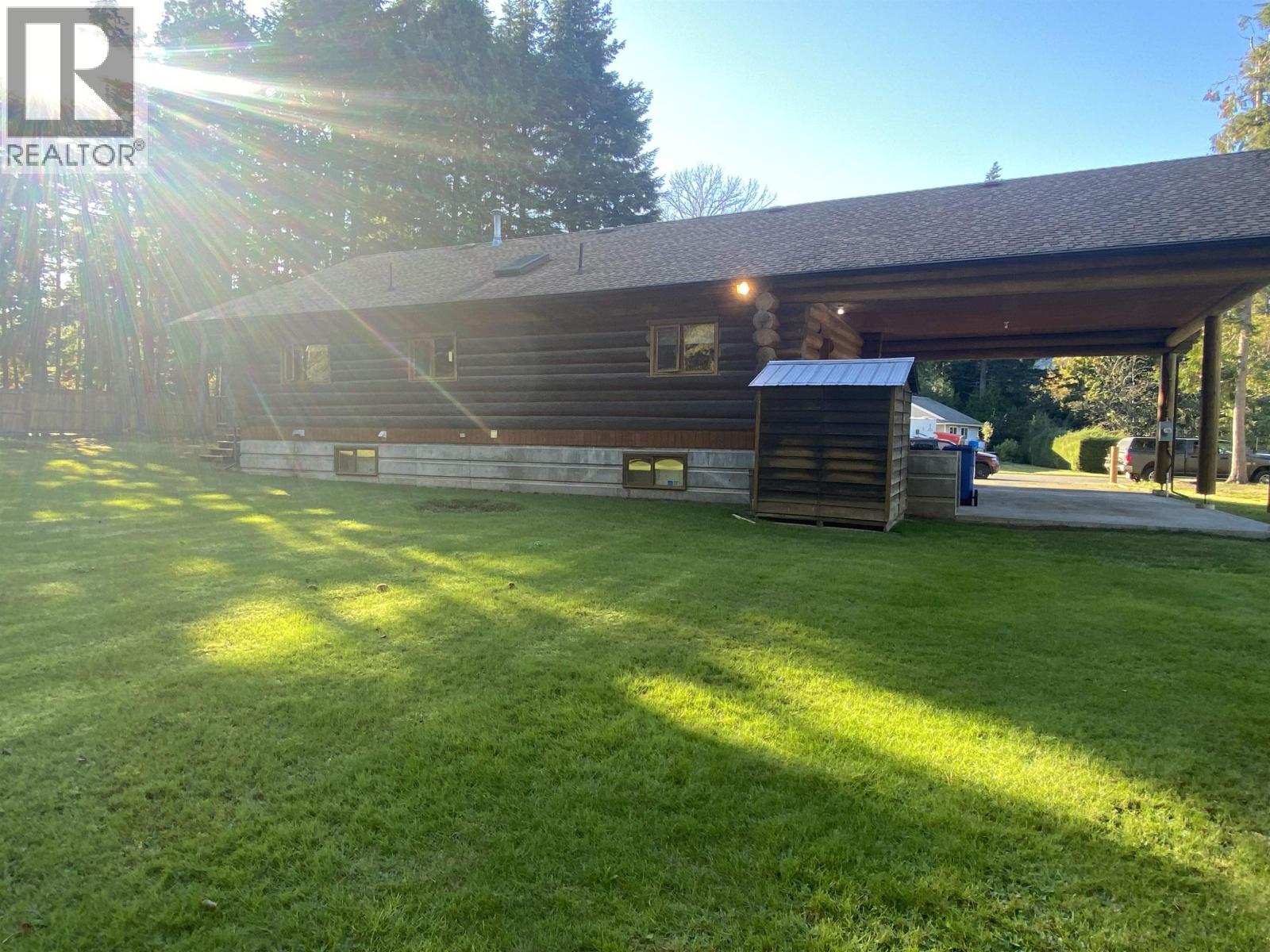 3902 SPRING CREEK Drive, Terrace