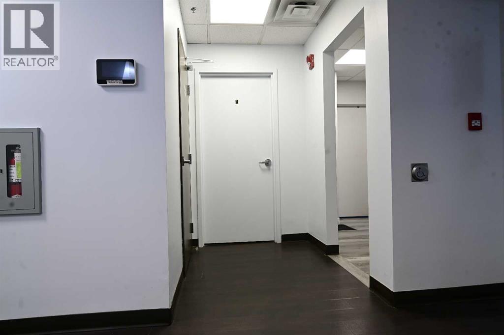 Office for Sale in  Bowness Road NW Bowness Calgary 