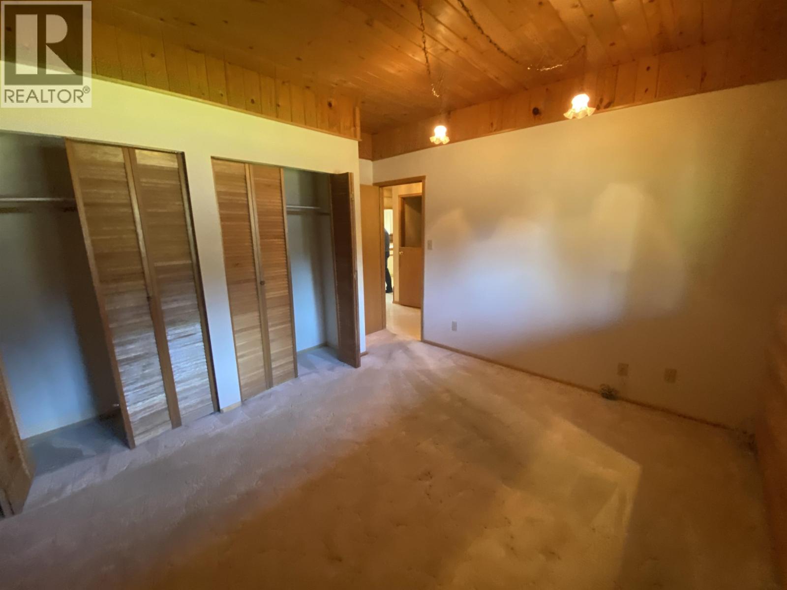 3902 SPRING CREEK Drive, Terrace