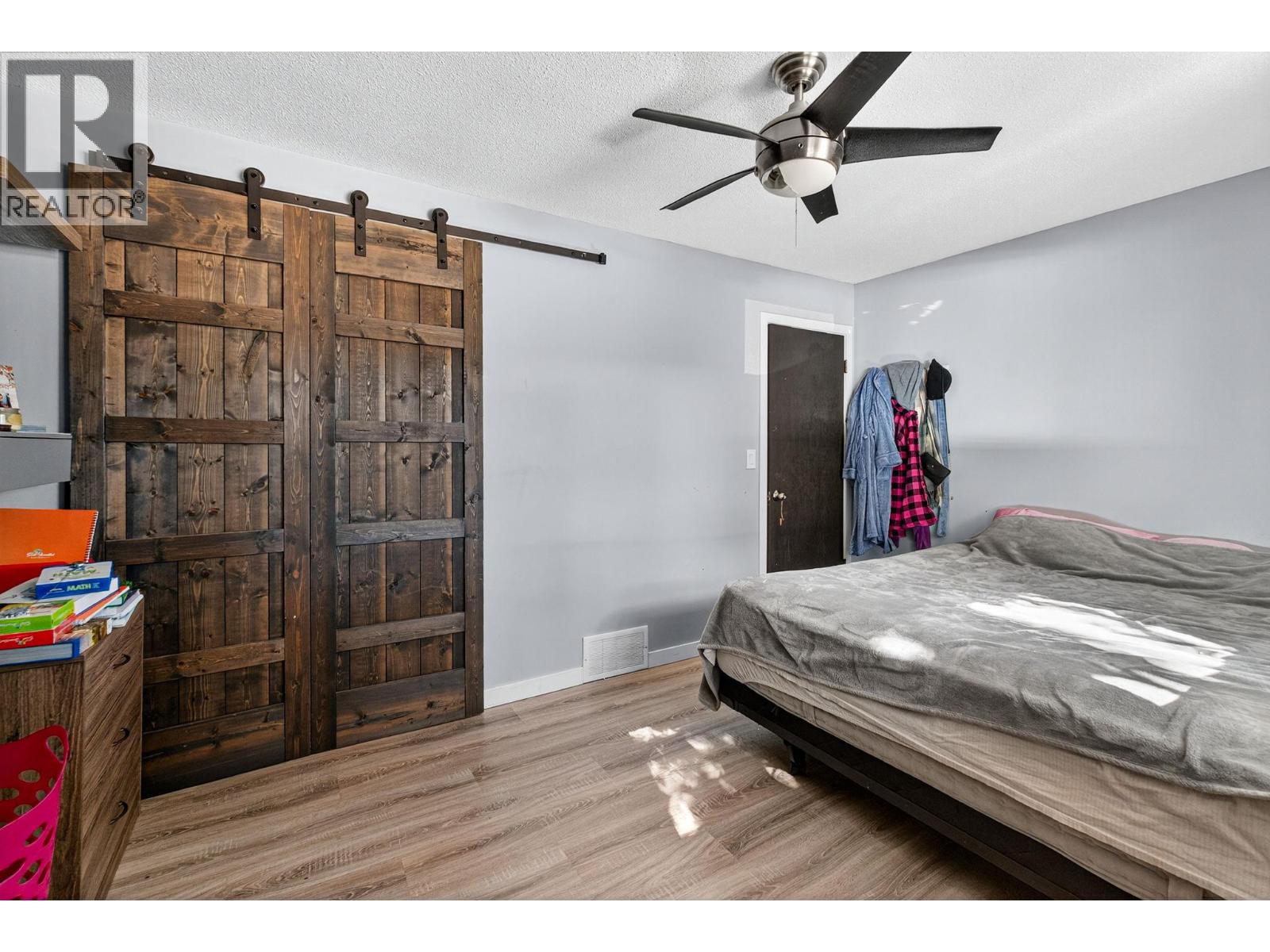  250 Benchview Road, Kelowna