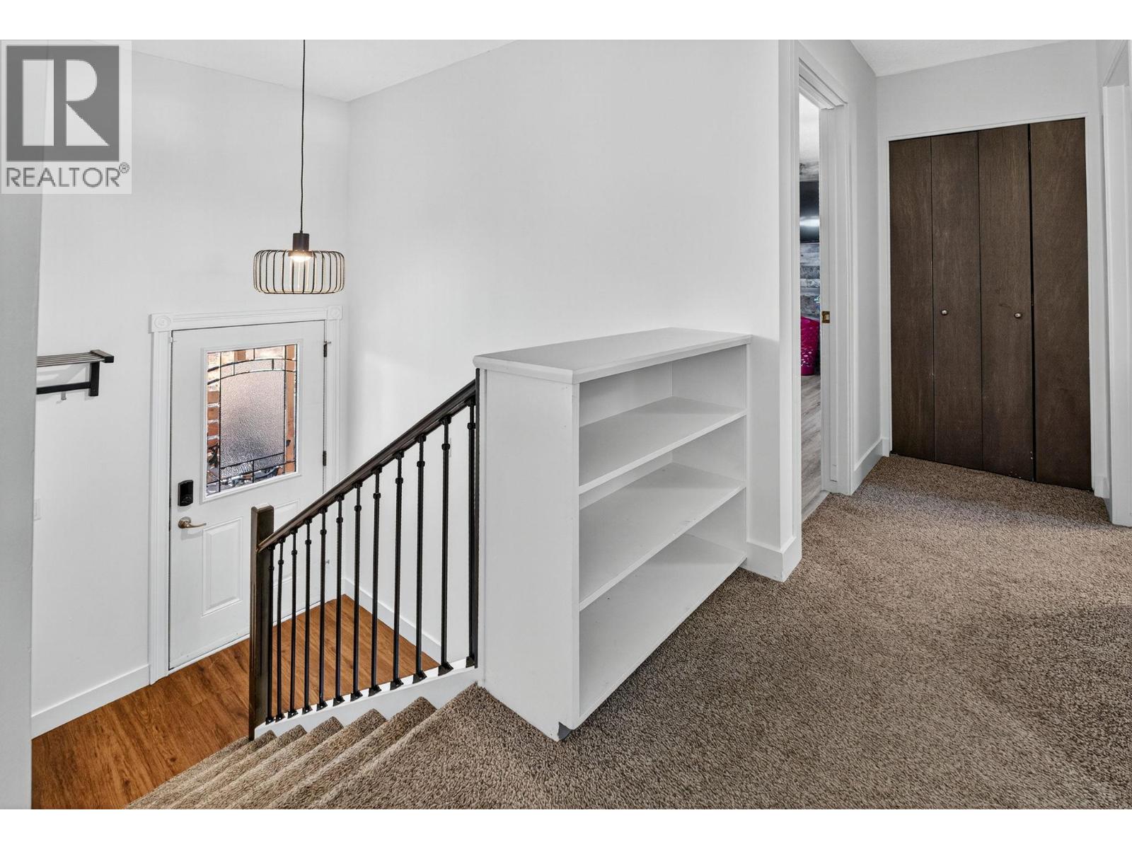  250 Benchview Road, Kelowna