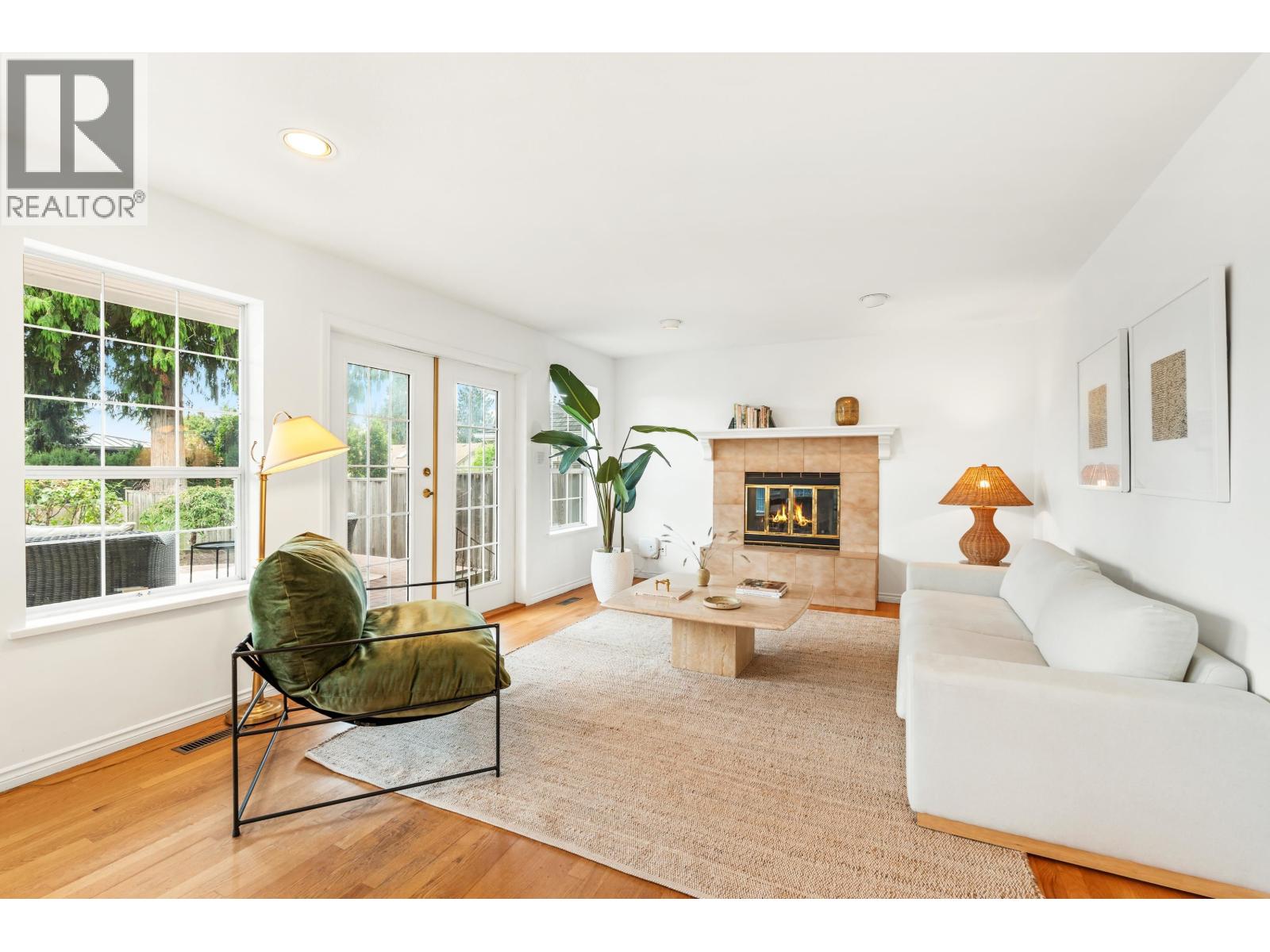 2372 KINGS AVENUE, West Vancouver