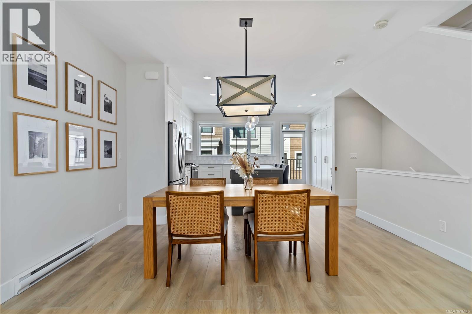 10 1810 Kings Road, Saanich