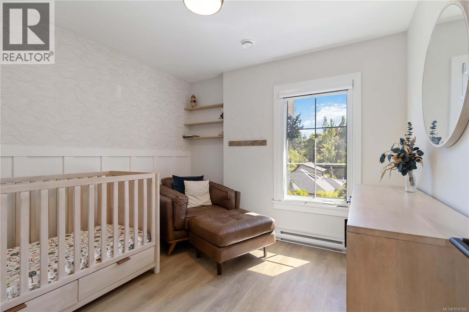 10 1810 Kings Road, Saanich