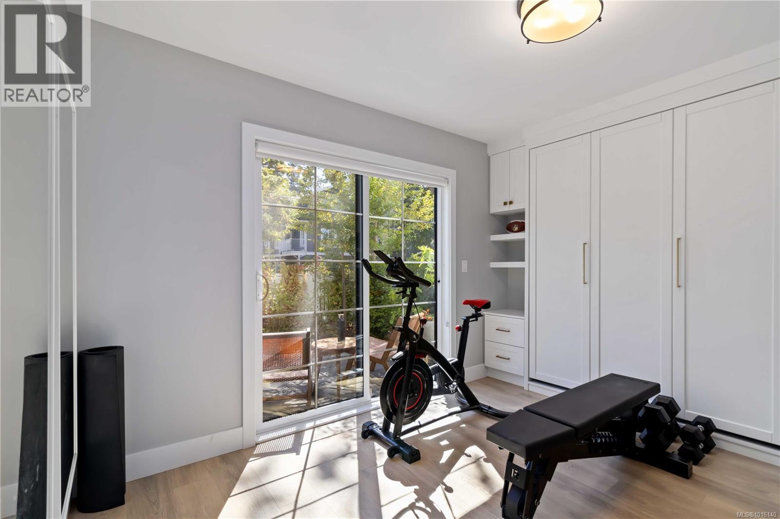 10 1810 Kings Road, Saanich