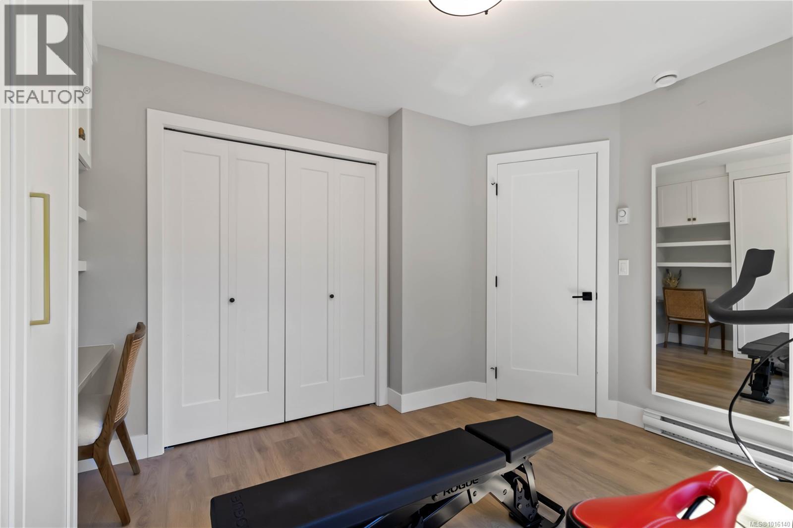 10 1810 Kings Road, Saanich