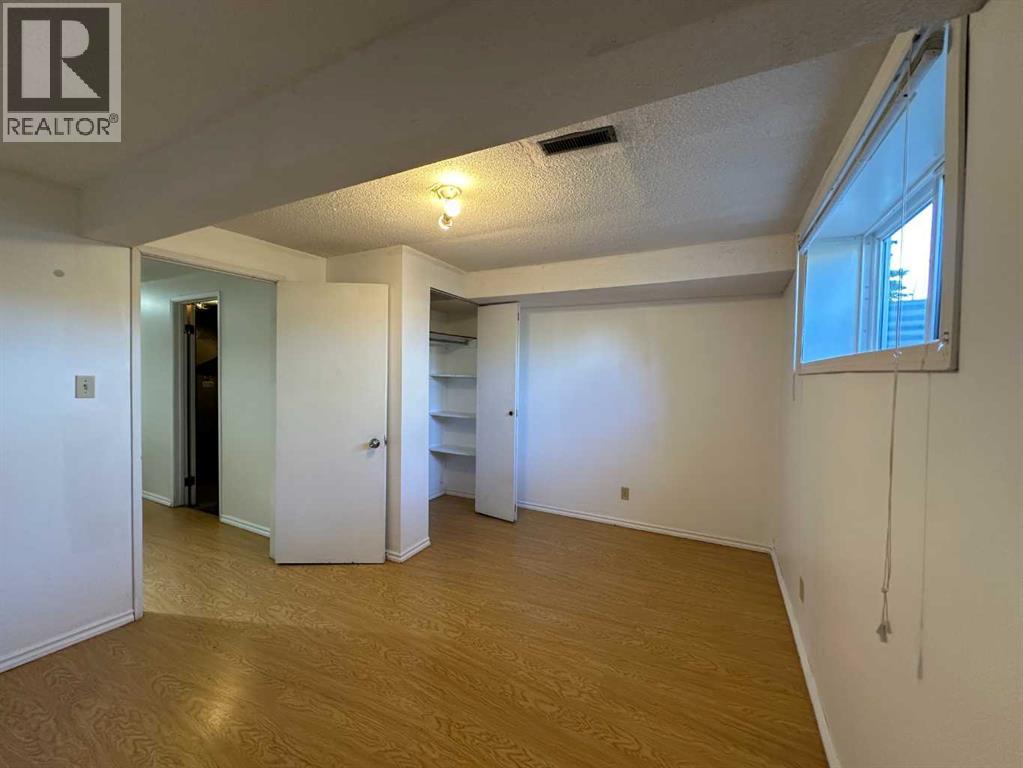 Single Family House Bungalow for Sale in  Huntford Close NE Huntington Hills Calgary 