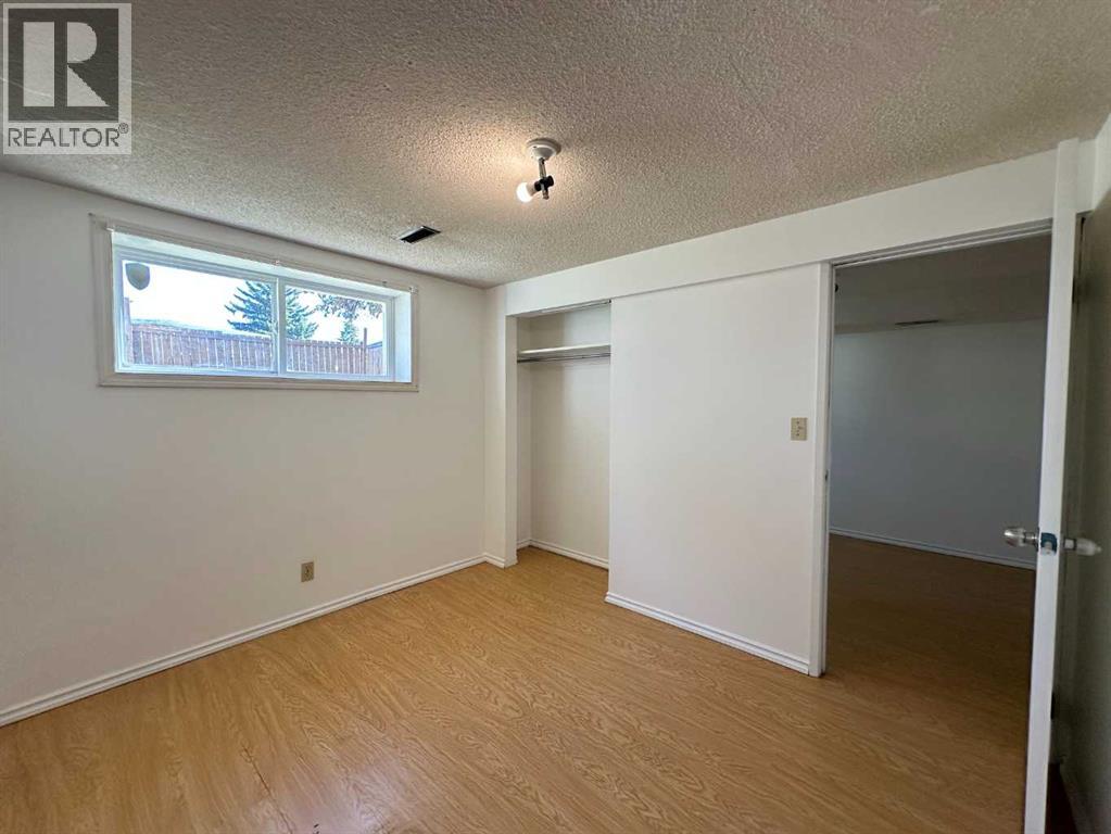 Single Family House Bungalow for Sale in  Huntford Close NE Huntington Hills Calgary 