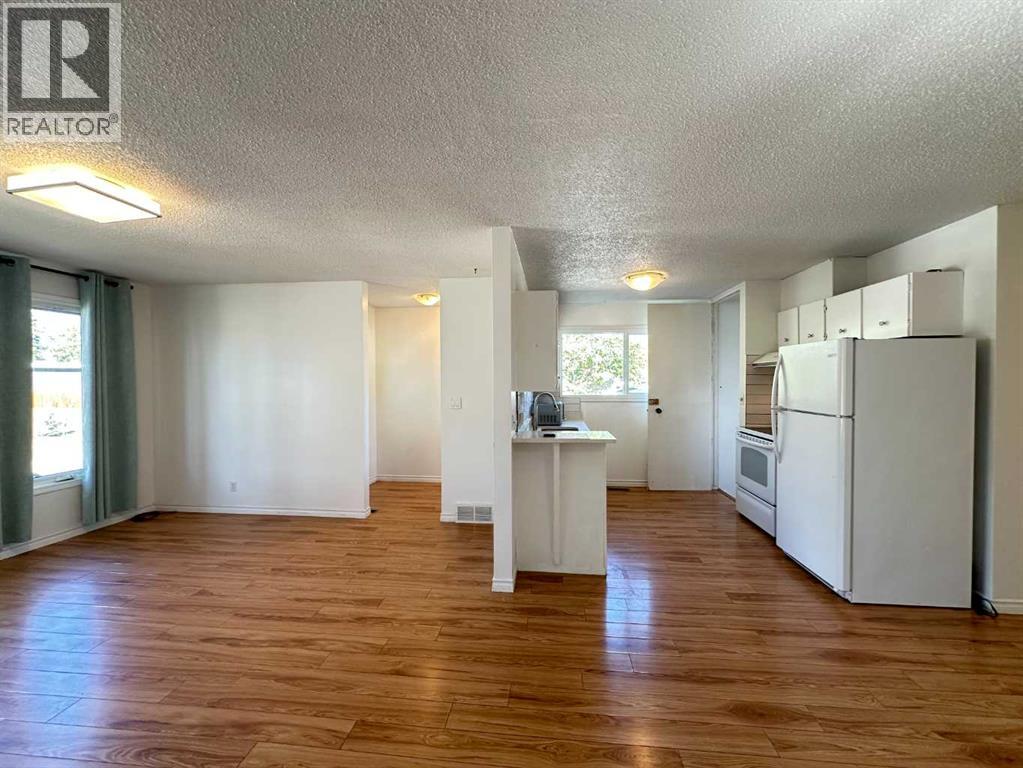 Single Family House Bungalow for Sale in  Huntford Close NE Huntington Hills Calgary 