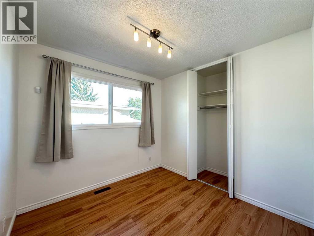 Single Family House Bungalow for Sale in  Huntford Close NE Huntington Hills Calgary 