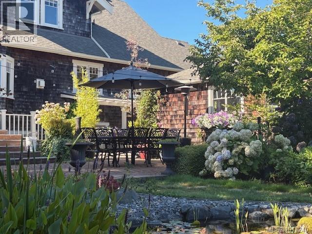  1974 Hovey Road, Central Saanich