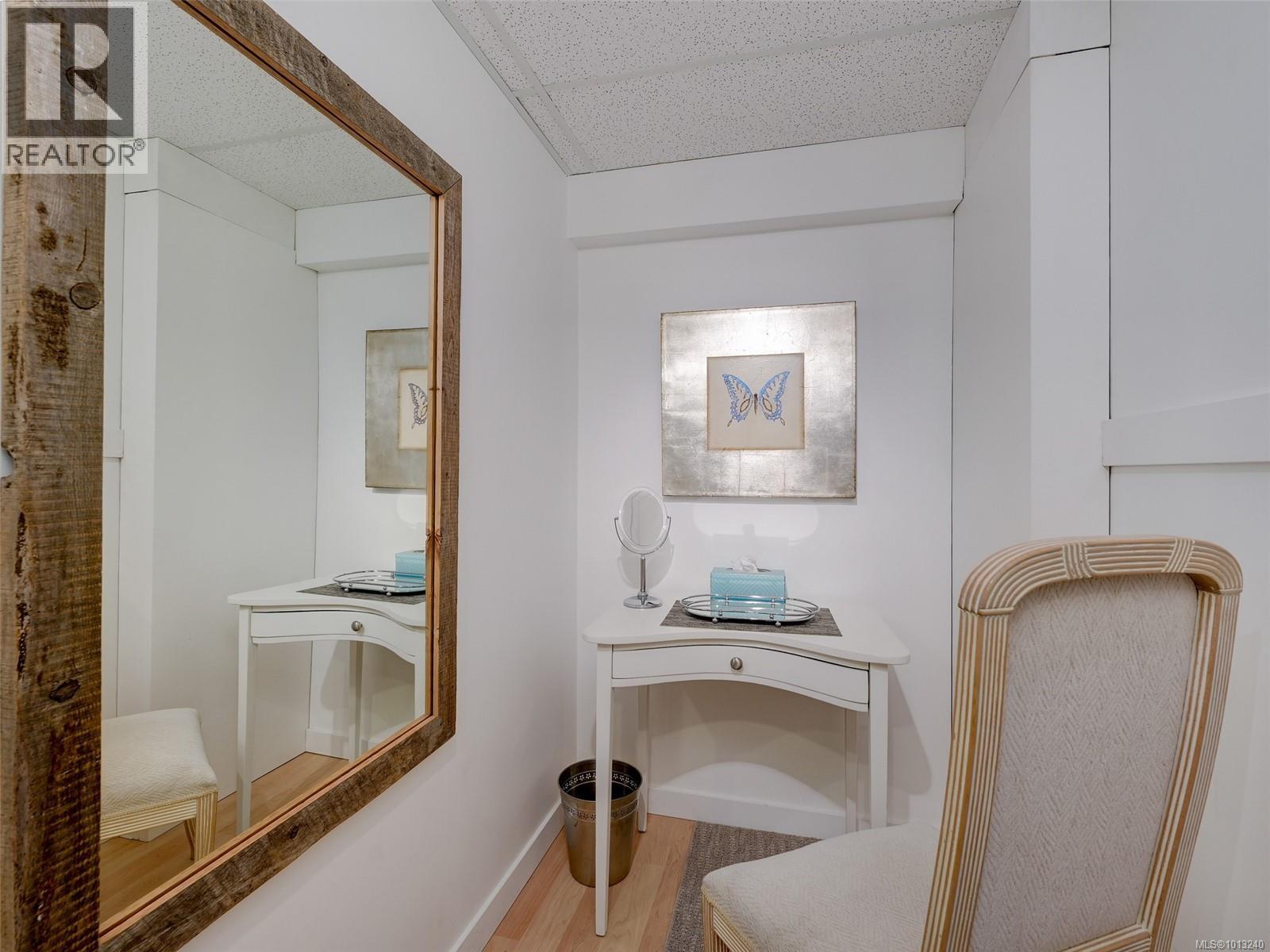  1974 Hovey Road, Central Saanich