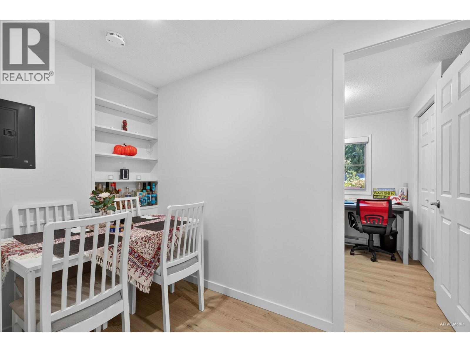 3380 GLASGOW STREET, Port Coquitlam