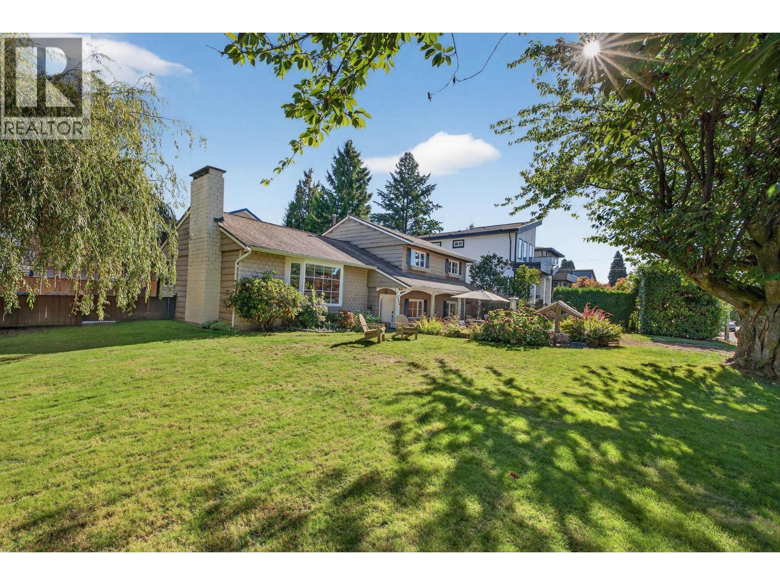 3380 GLASGOW STREET, Port Coquitlam