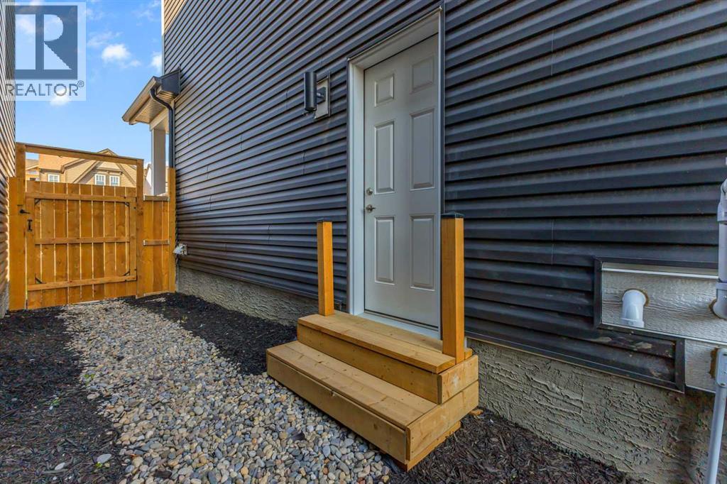 Single Family House for Sale in  Lavender Manor SE Rangeview Calgary 