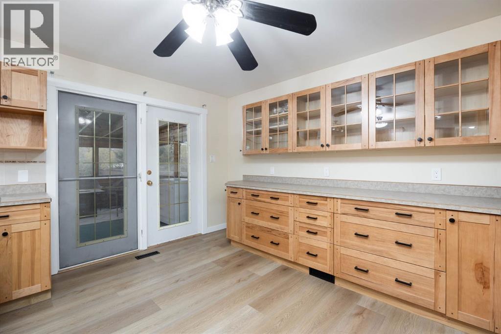 449 Signal Road, Fort McMurray