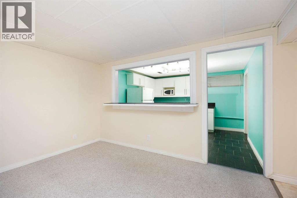 449 Signal Road, Fort McMurray