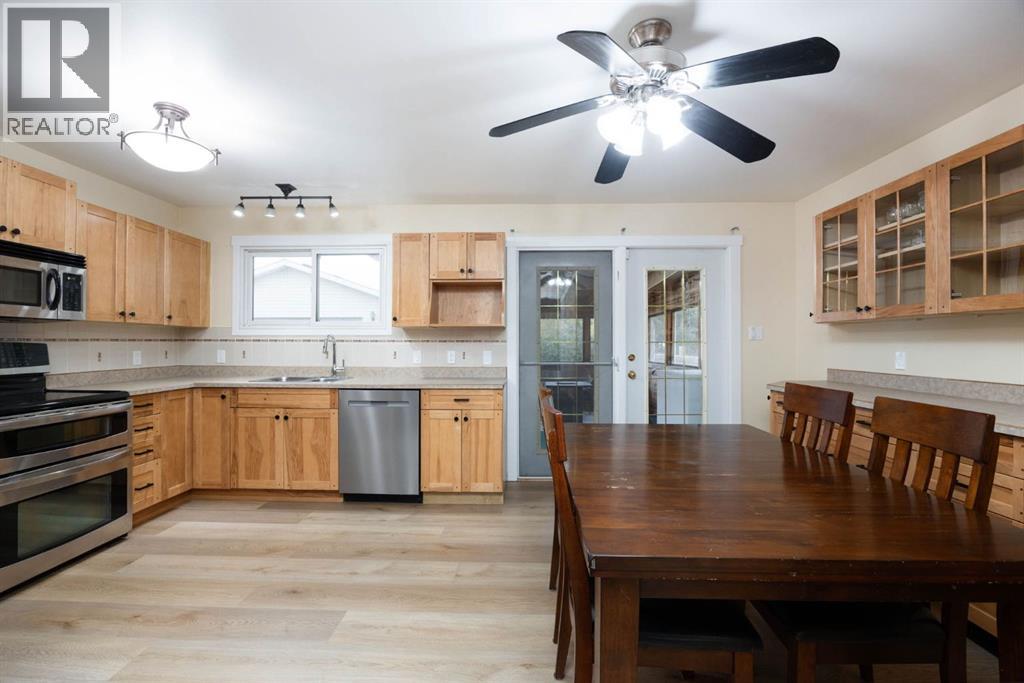 449 Signal Road, Fort McMurray