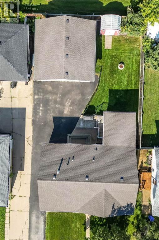 449 Signal Road, Fort McMurray