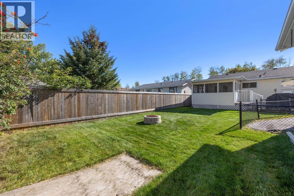 449 Signal Road, Fort McMurray