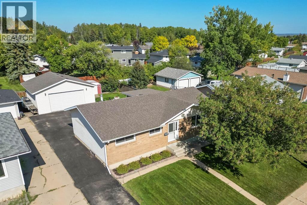 449 Signal Road, Fort McMurray