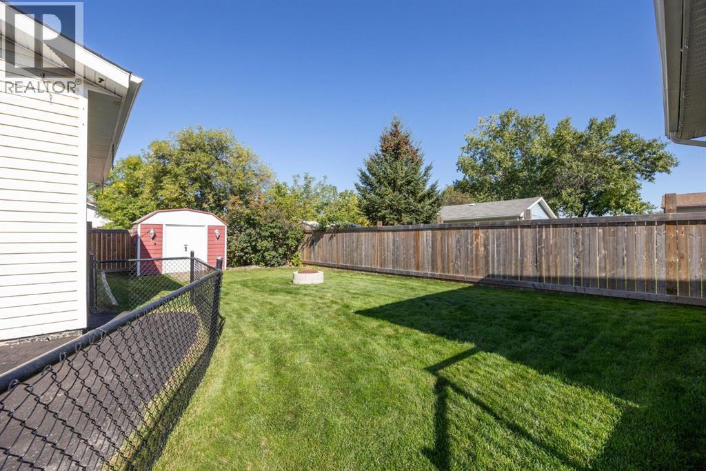 449 Signal Road, Fort McMurray