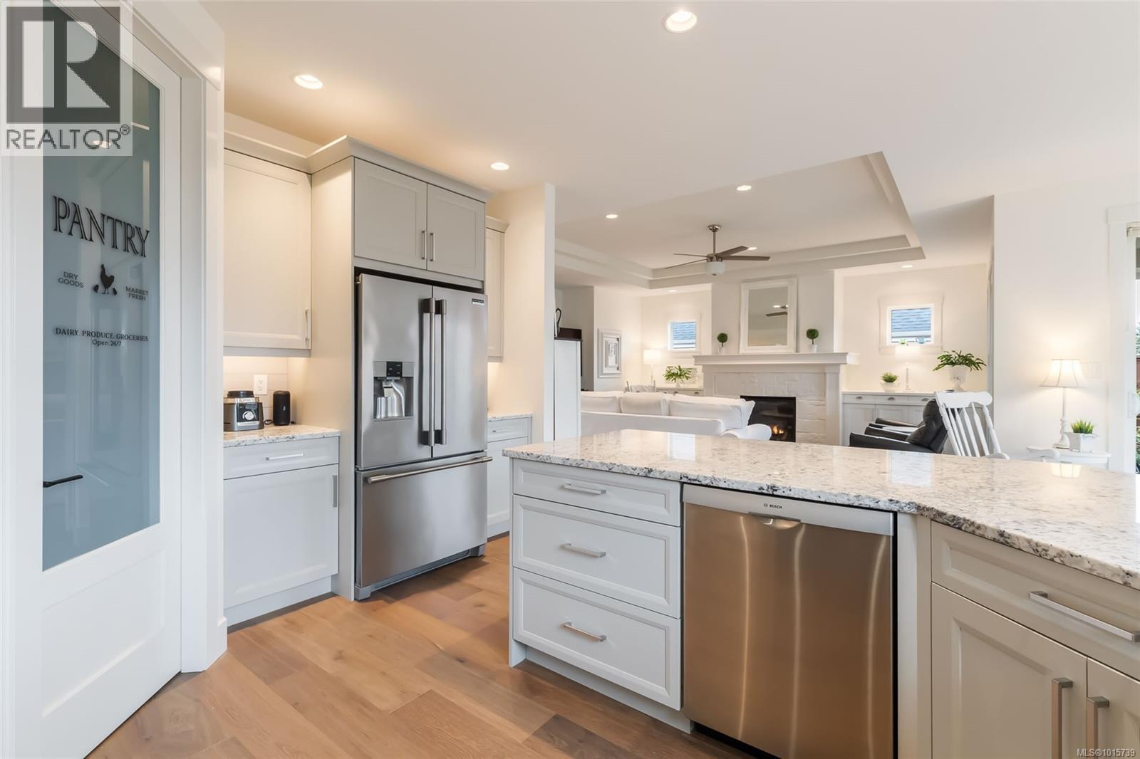  1000 Brookfield Crescent, Parksville