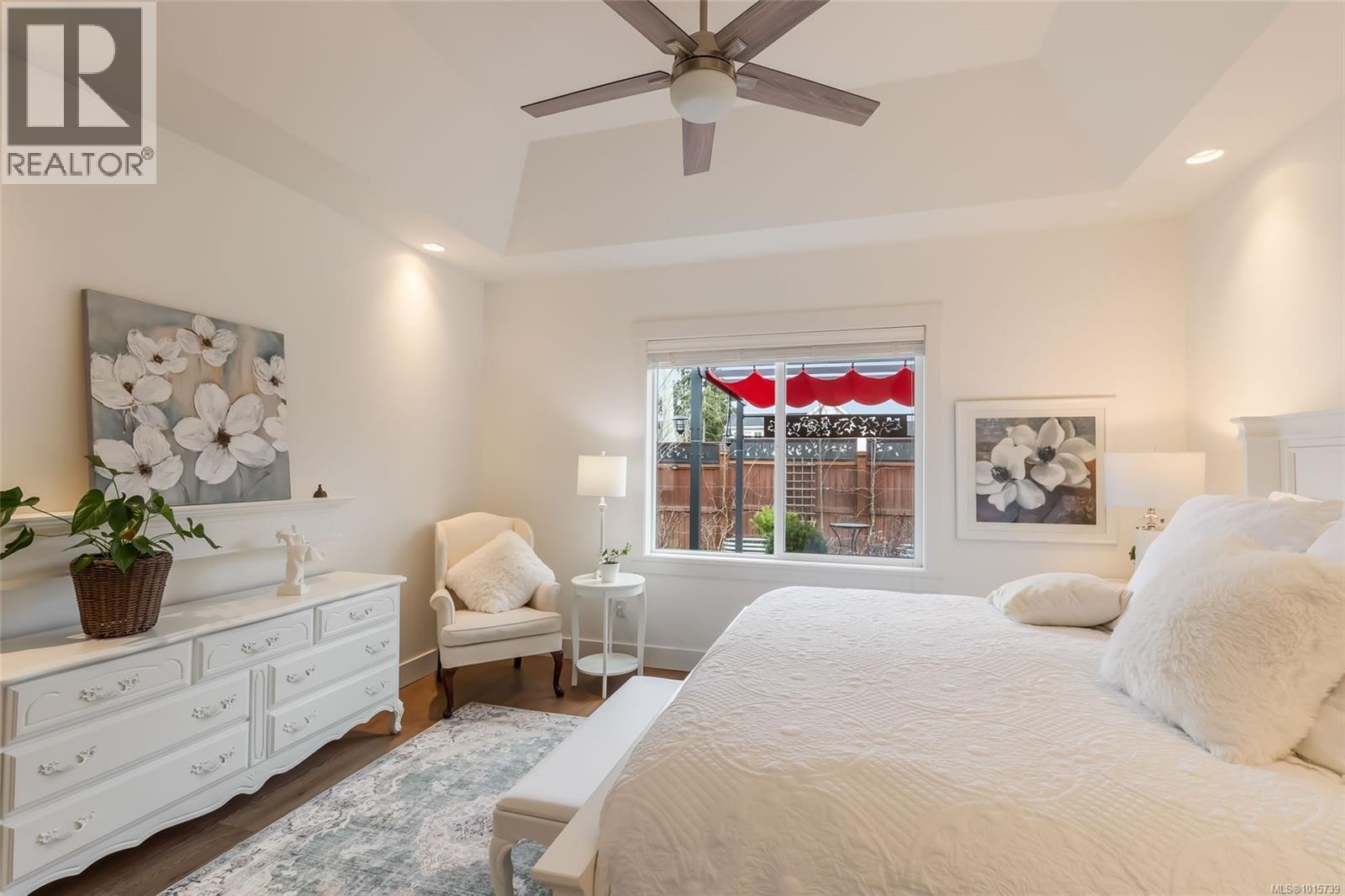  1000 Brookfield Crescent, Parksville