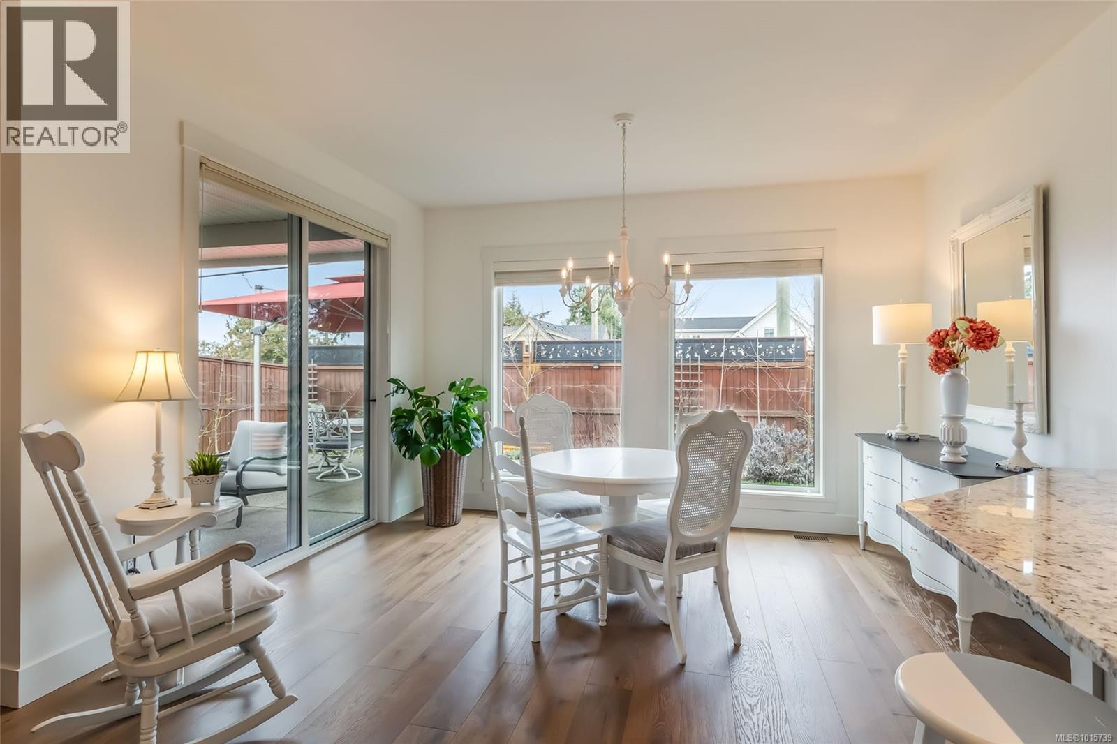  1000 Brookfield Crescent, Parksville