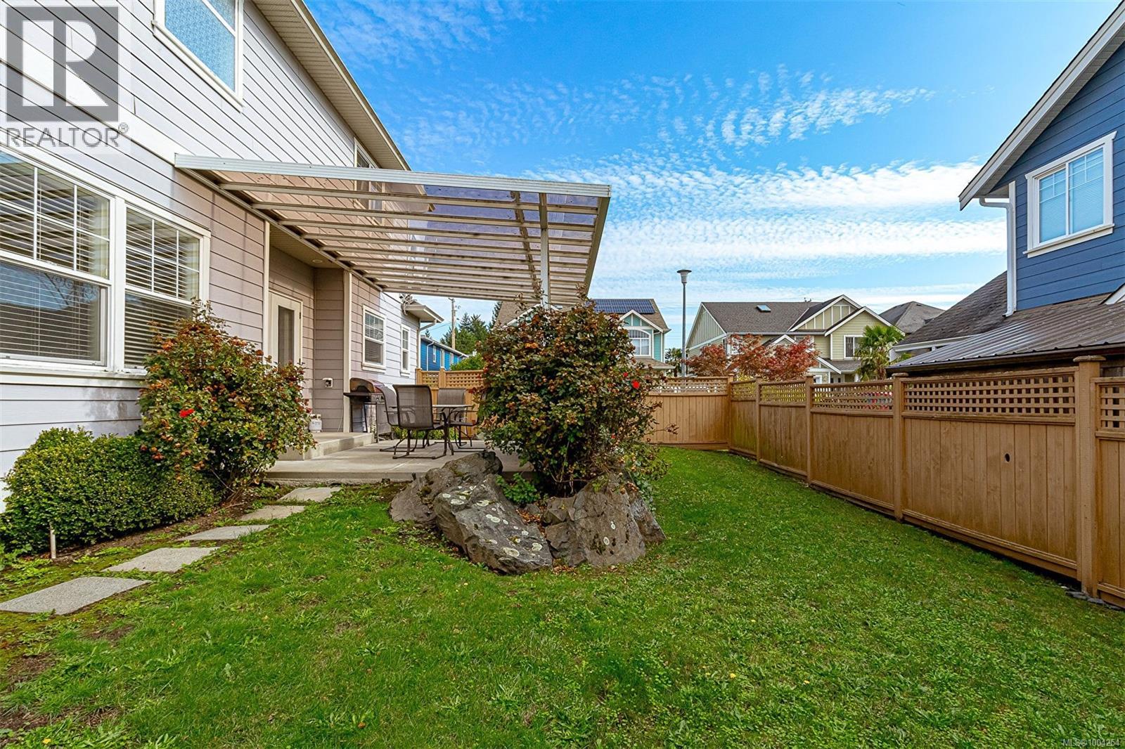  1734 Mamich Circle, Saanich